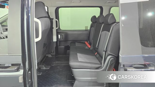 Hyundai Staria 2023 Синий из Кореи, фото 3