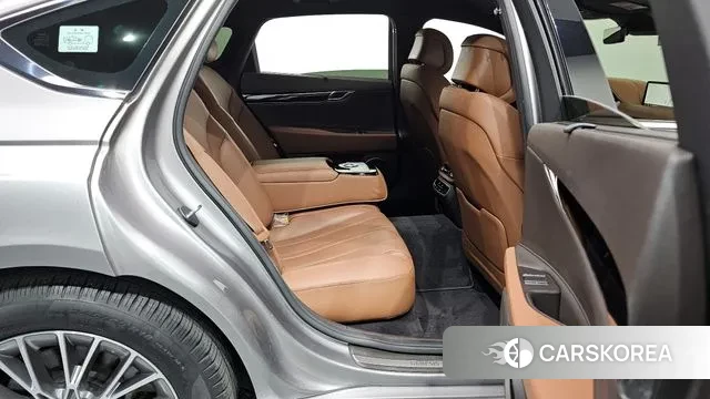 Genesis G80 (RG3) 2022 Серебряный из Кореи, фото 3