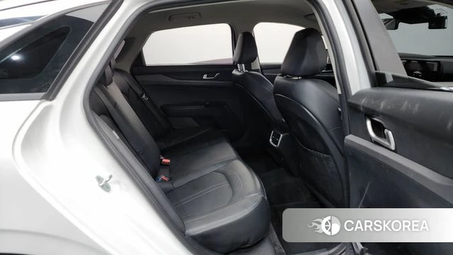 Kia K5 3rd generation 2022 Белый из Кореи, фото 3