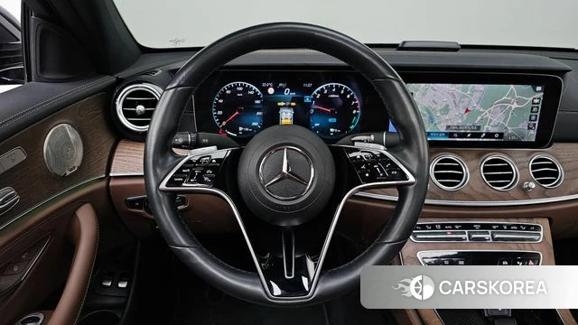 Mercedes-Benz E-Class W213 2022 Синий из Кореи, фото 3