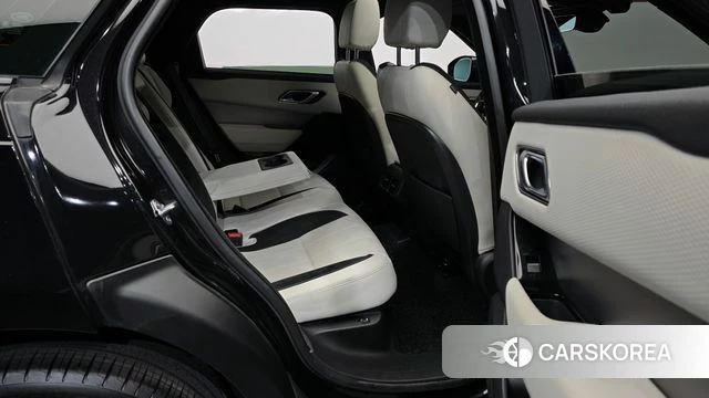 Land Rover Range Rover Velar 2022 Черный из Кореи, фото 3