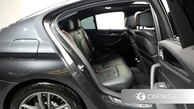 BMW 5 Series (G30) 2020 Серый из Кореи, фото 3