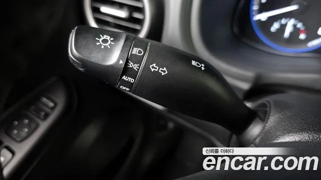 Hyundai Kona 2018 Белый из Кореи, фото 3