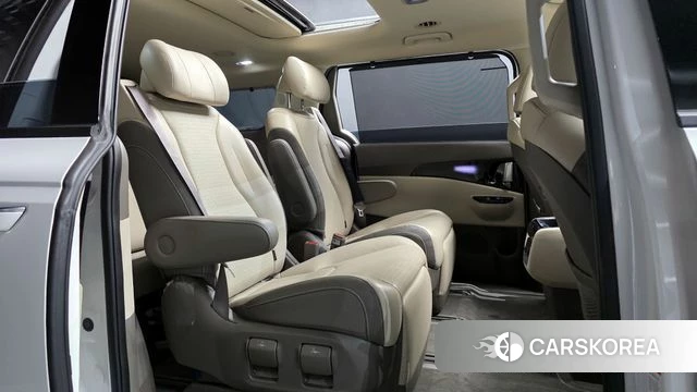 Kia Carnival 4th generation 2023 Белый из Кореи, фото 3