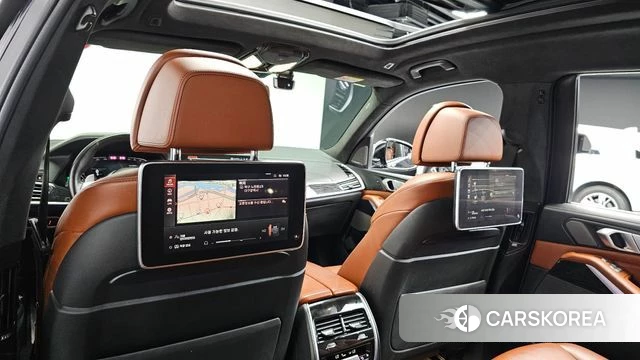 BMW X7 (G07) 2021 Черный из Кореи, фото 3