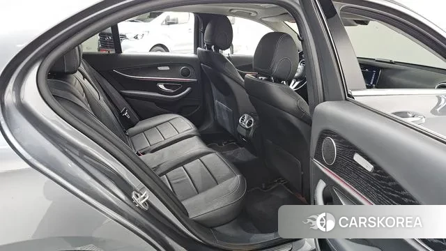 Mercedes-Benz E-Class W213 2020 Серый из Кореи, фото 3