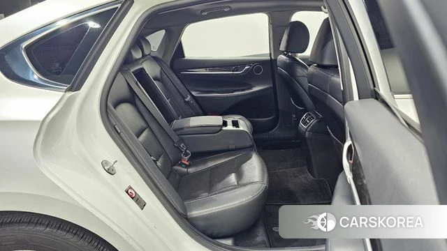 Hyundai Grandeur IG 2018 Белый из Кореи, фото 3