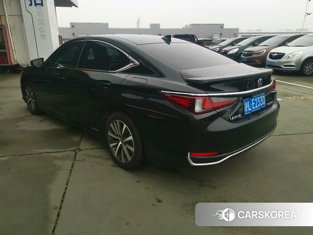 Lexus ES 2019 Черный из Китая, фото 3