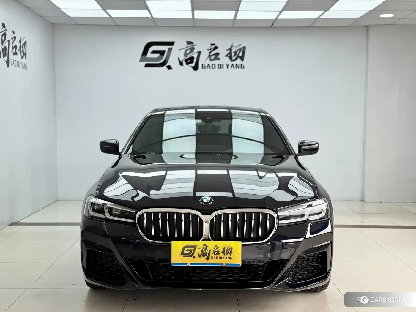 BMW 5 series 2023 Черный из Китая, фото 3