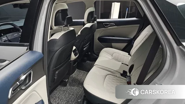 Kia The New Sportage 5th Generation 2025 Серебристо-серый из Кореи, фото 3