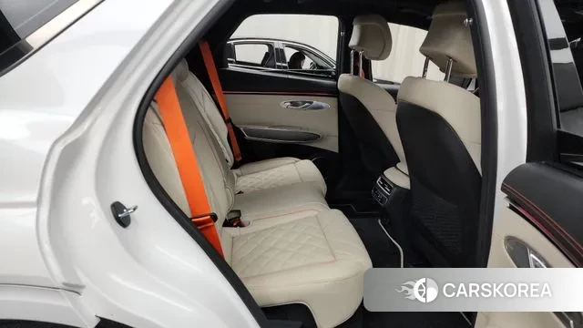 Genesis GV70 2024 Белый из Кореи, фото 3