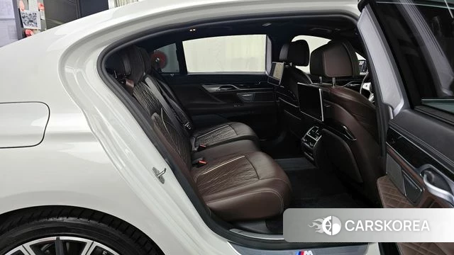 BMW 7 Series (G11) 2020 Белый из Кореи, фото 3