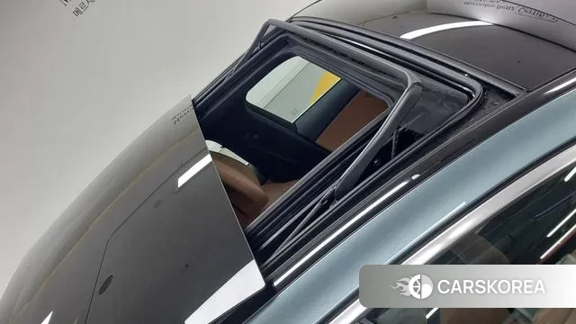 Mercedes-Benz E-Class W214 2025 Серебряный из Кореи, фото 3