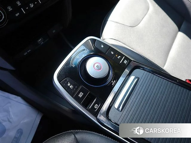 Kia Niro Plus 2022 Белый из Кореи, фото 3