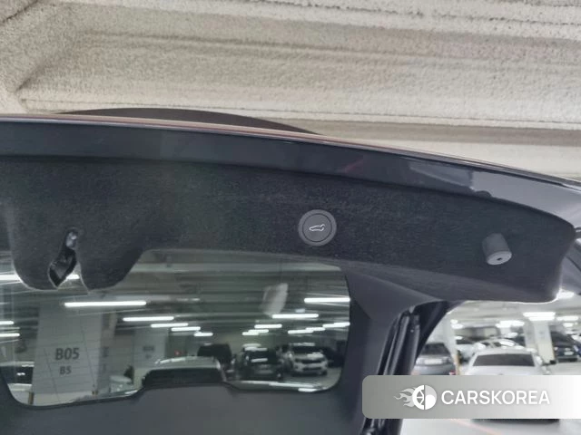 Tesla Model Y 2025 Серый из Кореи, фото 3