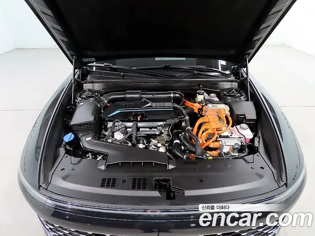 Hyundai Grandeur Hybrid (GN7) id 2689311 из Кореи 3