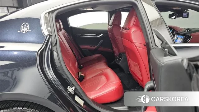 Maserati Ghibli 2019 Черный из Кореи, фото 3