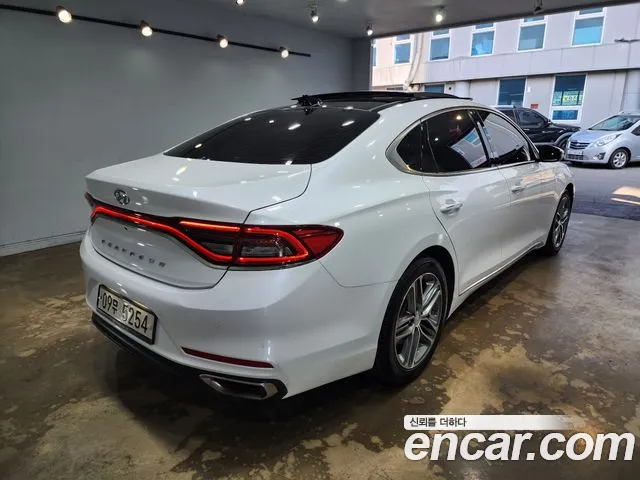 Hyundai Grandeur IG id 2528279 из Кореи 3