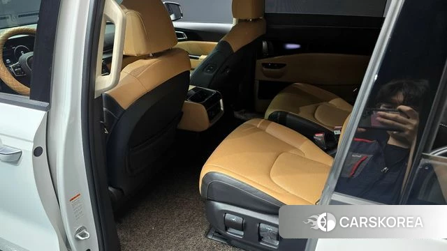 Kia Carnival 4th generation 2022 Белый из Кореи, фото 3