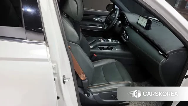 Genesis GV70 2022 Белый из Кореи, фото 3