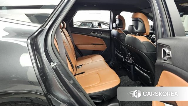 Kia Sportage 5th Generation 2023 Серый из Кореи, фото 3