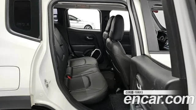 Jeep Renegade 2018 Белый из Кореи, фото 3