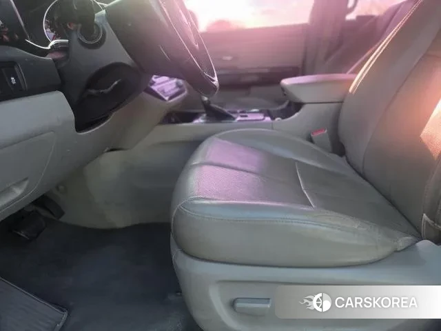 Kia The New Carnival 2018 Белый из Кореи, фото 3