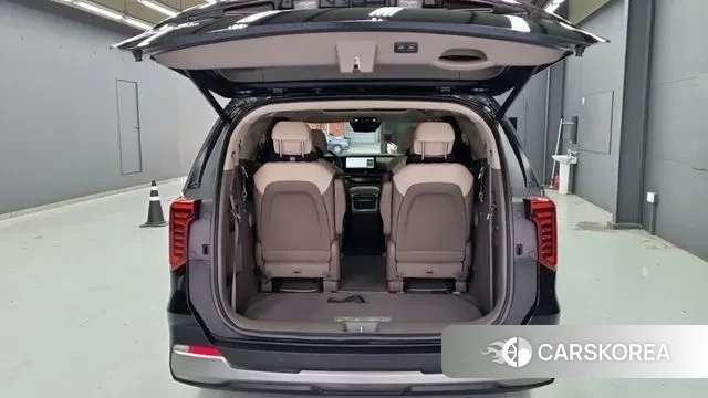 Kia The New Carnival 4th Generation 2024 Черный из Кореи, фото 3