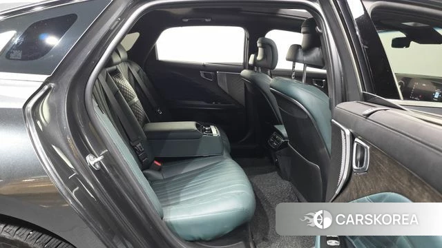 Kia K8 Hybrid 2024 Серый из Кореи, фото 3