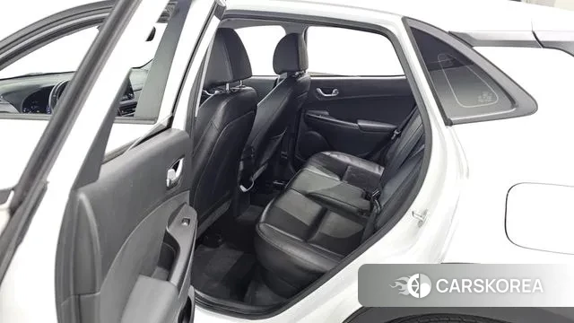 Hyundai The New Kona 2022 Белый из Кореи, фото 3