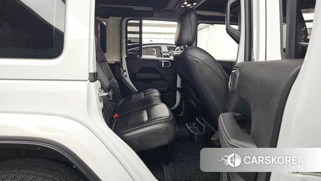 Jeep Wrangler (JL) 2022 Белый из Кореи, фото 3