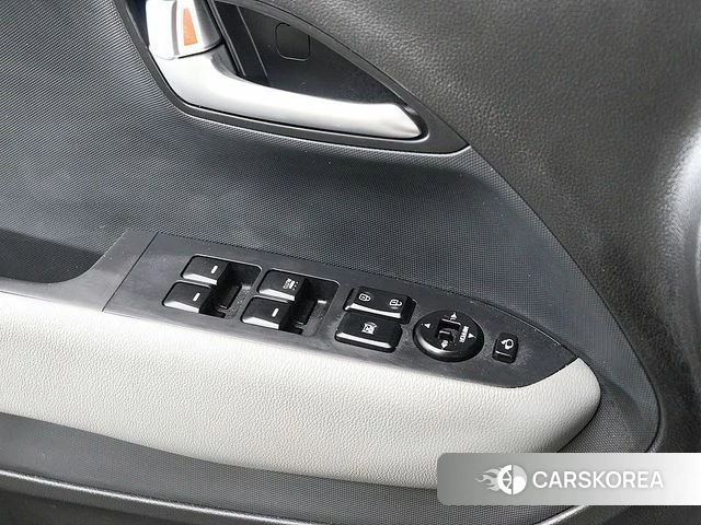 Kia The New Kia Ray 2023 Жемчужный цвет из Кореи, фото 3