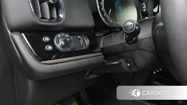 Mini Cooper Countryman 2023 Черный из Кореи, фото 3