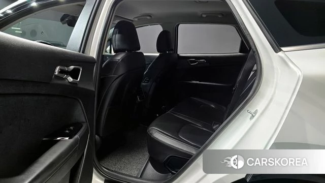 Kia Sportage 5th Generation 2024 Белый из Кореи, фото 3