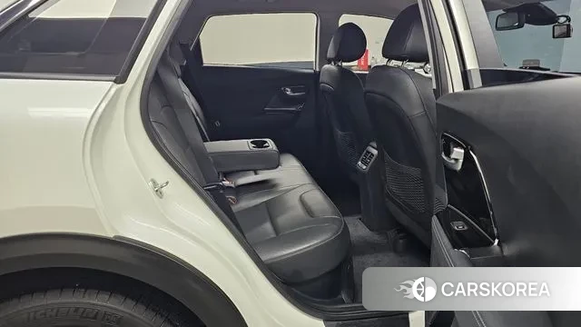 Kia Niro 2019 Белый из Кореи, фото 3