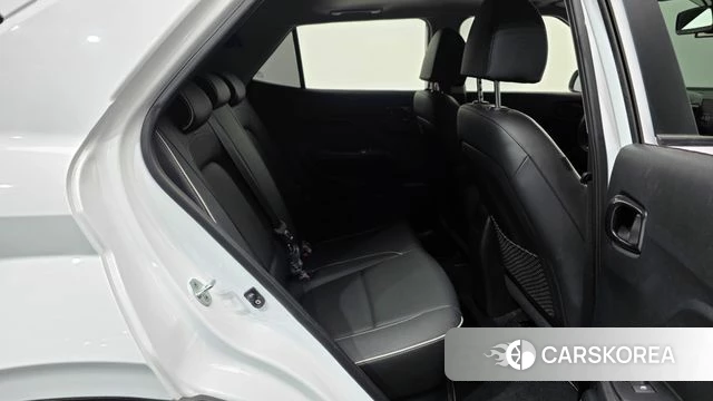 Hyundai Venue 2021 Белый из Кореи, фото 3