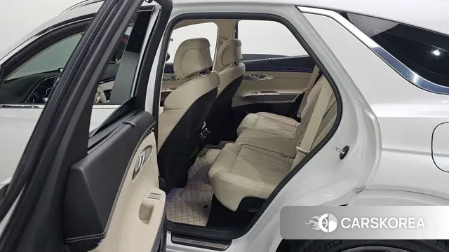 Genesis GV70 2023 Белый из Кореи, фото 3