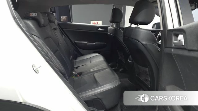 Kia Sportage The Bold 2018 Белый из Кореи, фото 3