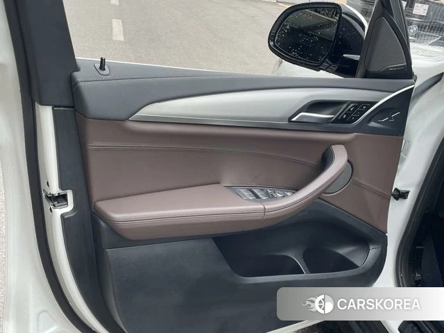 BMW iX3 2021 Белый из Китая, фото 3