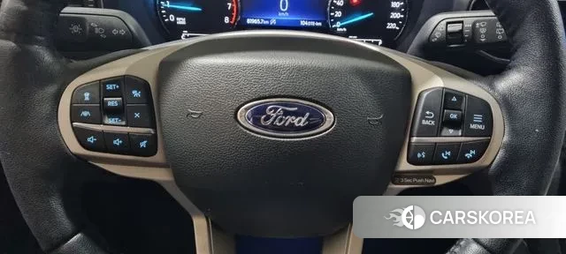 Ford Explorer 6th Generation 2022 Белый из Кореи, фото 3