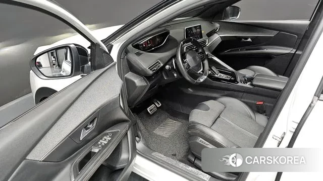 Peugeot 3008 second generation 2019 Белый из Кореи, фото 3