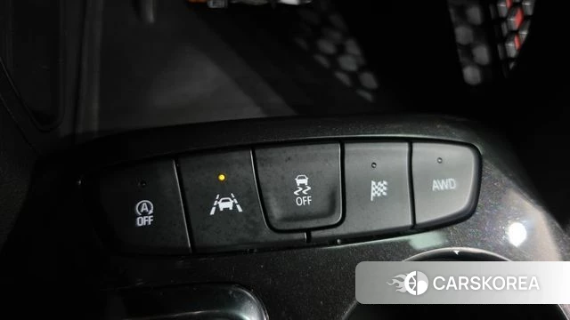 Chevrolet (GM Daewoo) Trailblazer 2023 Черный из Кореи, фото 3