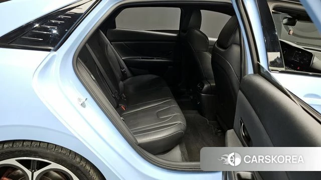 Hyundai The New Avante (CN7) 2023 Небесно-голубой из Кореи, фото 3