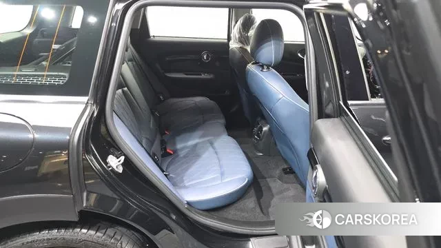 Mini Cooper S Clubman 2022 Черный из Кореи, фото 3