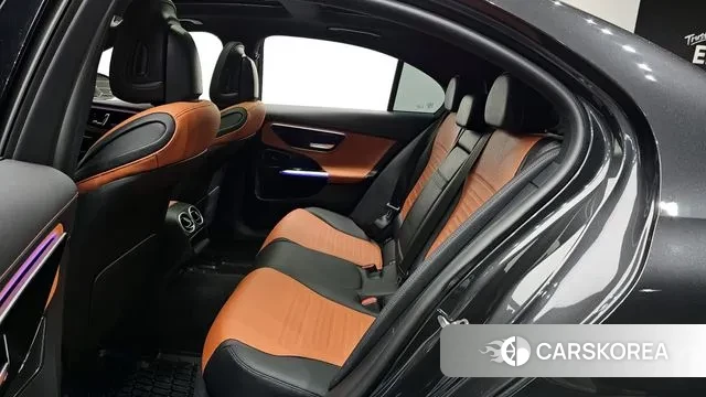 Mercedes-Benz C-Class W206 2022 Серый из Кореи, фото 3