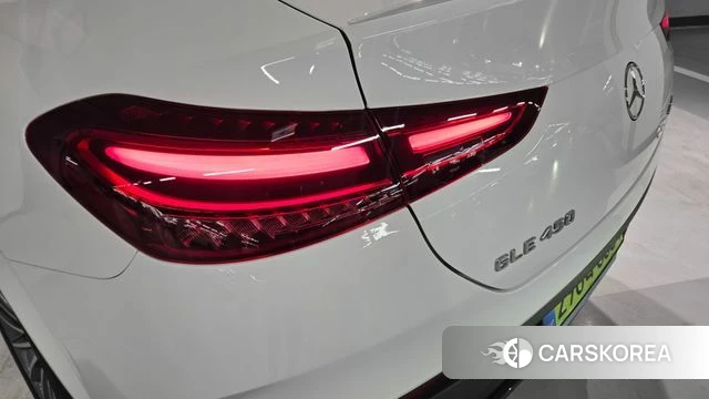 Mercedes-Benz GLE-Class W167 2026 Белый из Кореи, фото 3