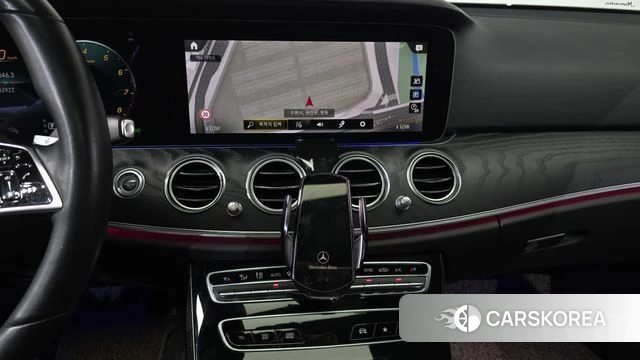 Mercedes-Benz E-Class W213 2022 Серый из Кореи, фото 3