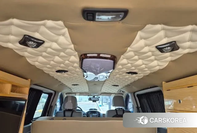 Hyundai The New Grand Starex 2018 Белый из Кореи, фото 3