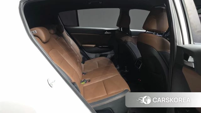 Kia Sportage The Bold 2018 Белый из Кореи, фото 3
