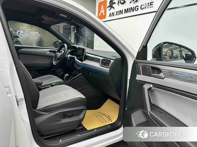 Volkswagen Tanyue 2023 Белый из Китая, фото 3